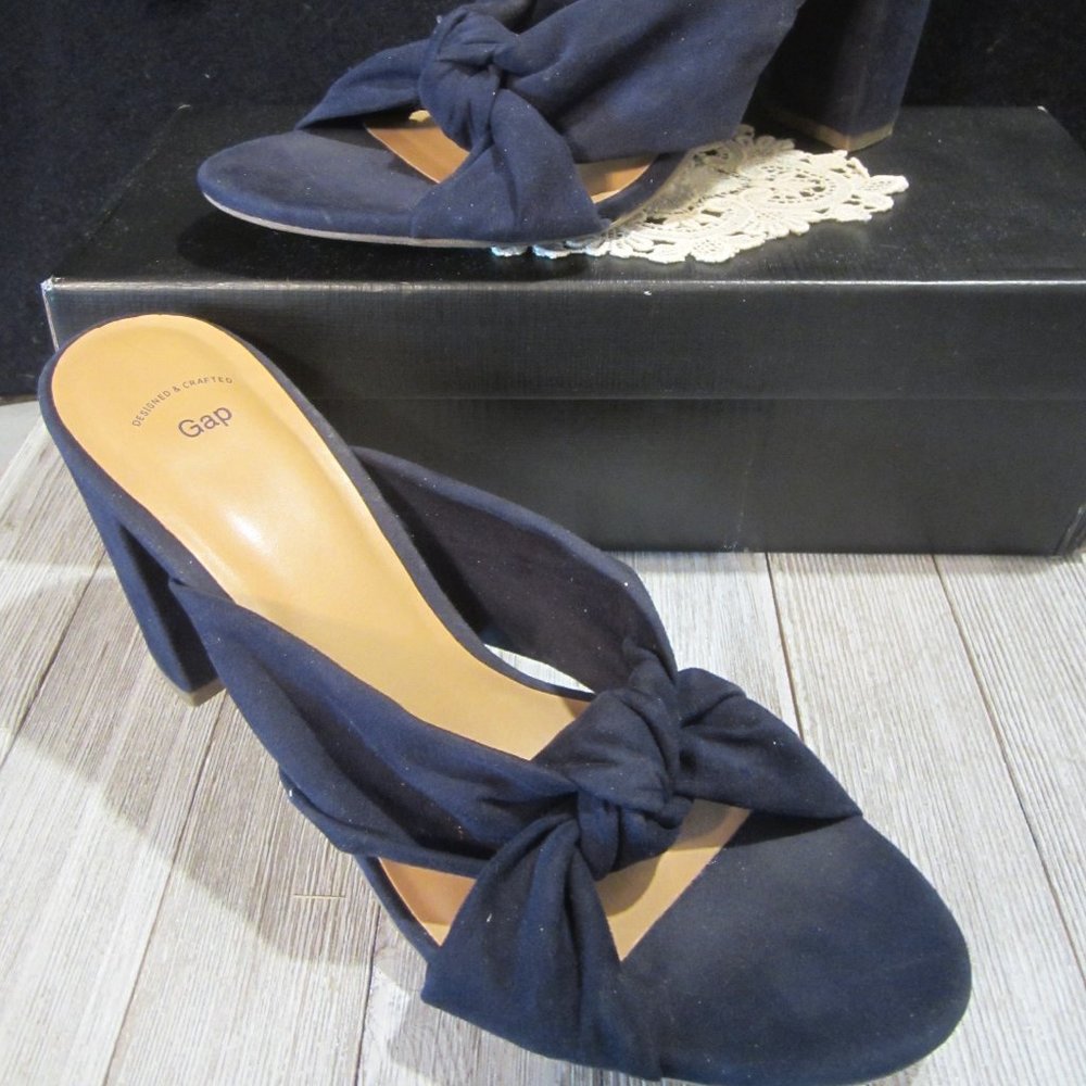 GAP - Navy Blue Suede Slip On Heels - Size 9